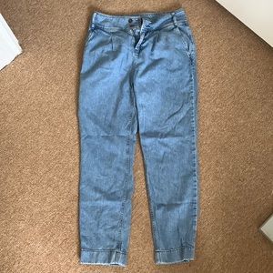 Boden Pleated Jeans 4P